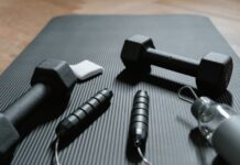 “5분만 투자해도 충분하다…바쁜 현대인을 위한 ‘마이크로 워크아웃’ 실천법”